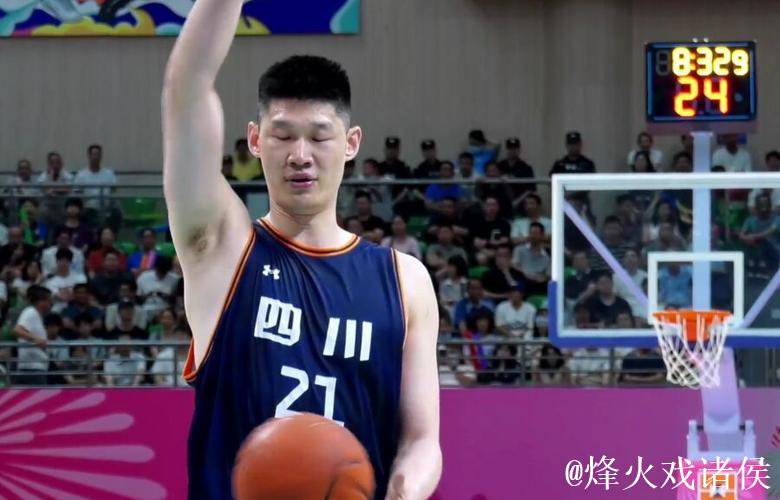 全运会男篮:周琦、胡金秋表现突出 四川队轻松击败对手 全运会男篮:周琦、胡金秋表现突出 四川队轻松击败对手